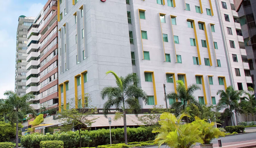 fachada-hilton-web